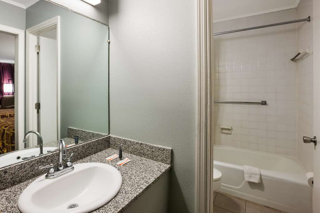 Knights Inn Fayetteville Fort Bragg - photo 29