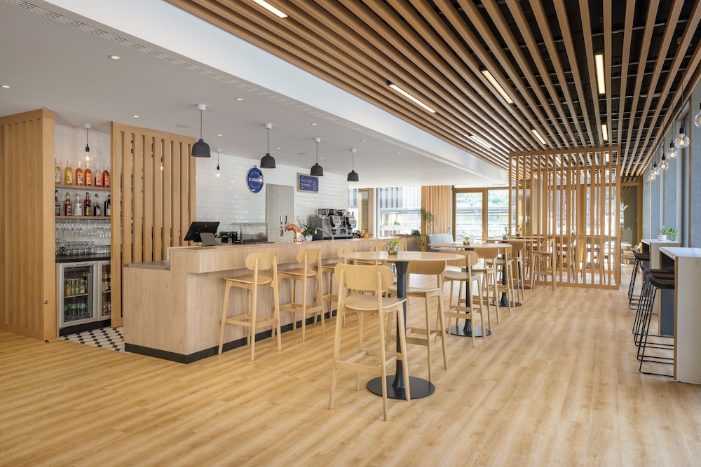 Holiday Inn Express & Suites Sion by IHG — Sitten — photo 5