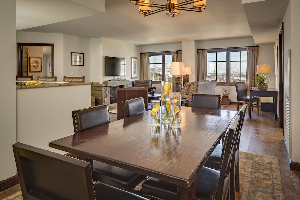 Madeline Hotel & Residences Auberge Collection - photo 31