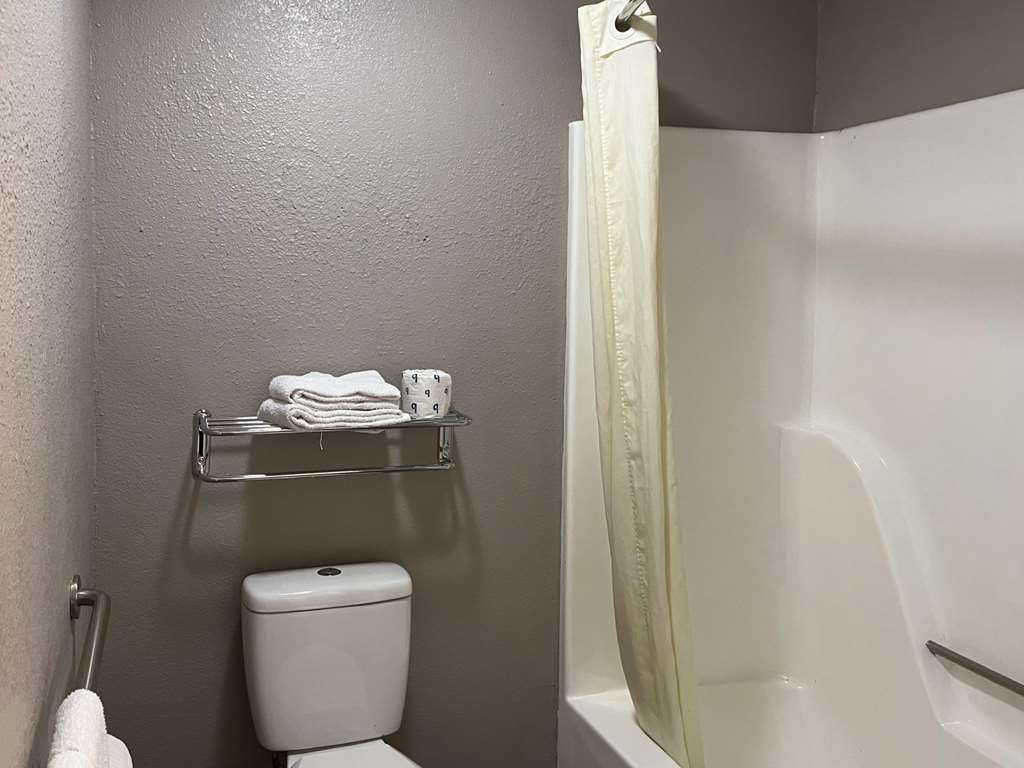 Motel 6 Hurricane WV - photo 13