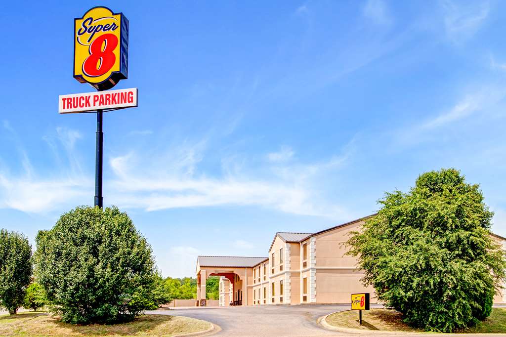Super 8 By Wyndham Forrest City Ar — Forrest