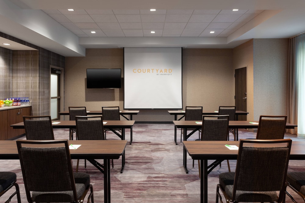 Courtyard by Marriott Winter Haven - photo 20