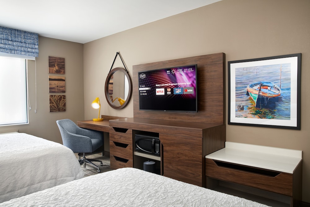 Hampton Inn Clewiston - photo 10