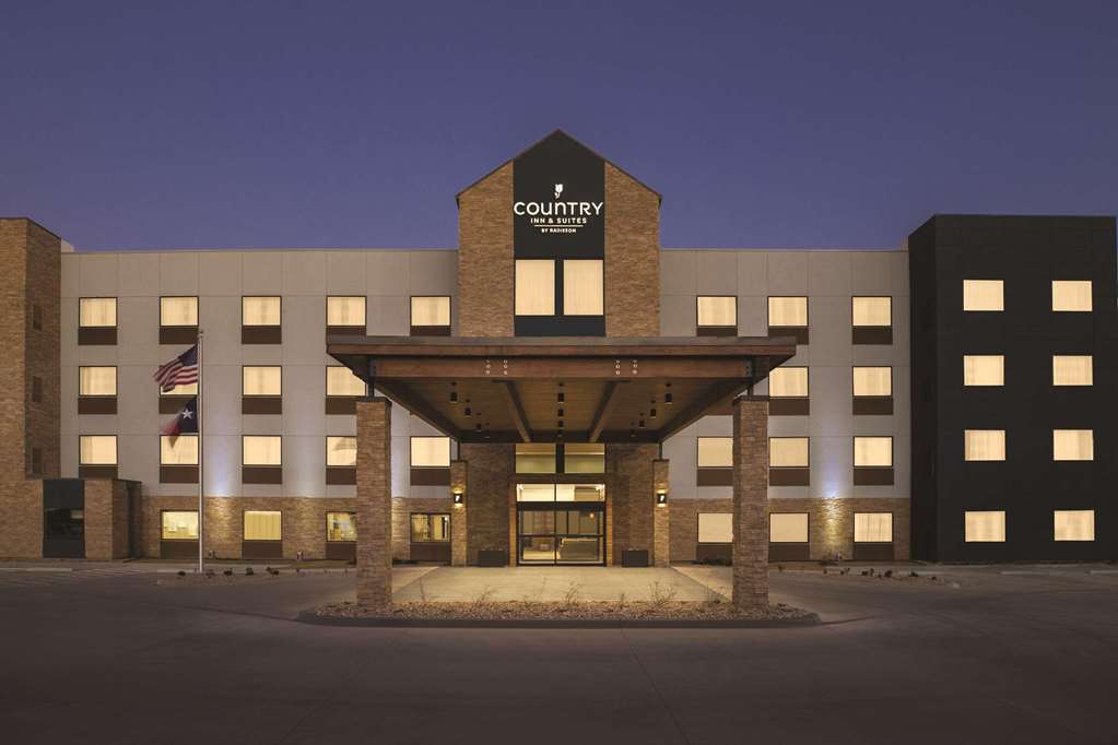 Country Inn & Suites by Radisson Lubbock Southwest TX - photo 2