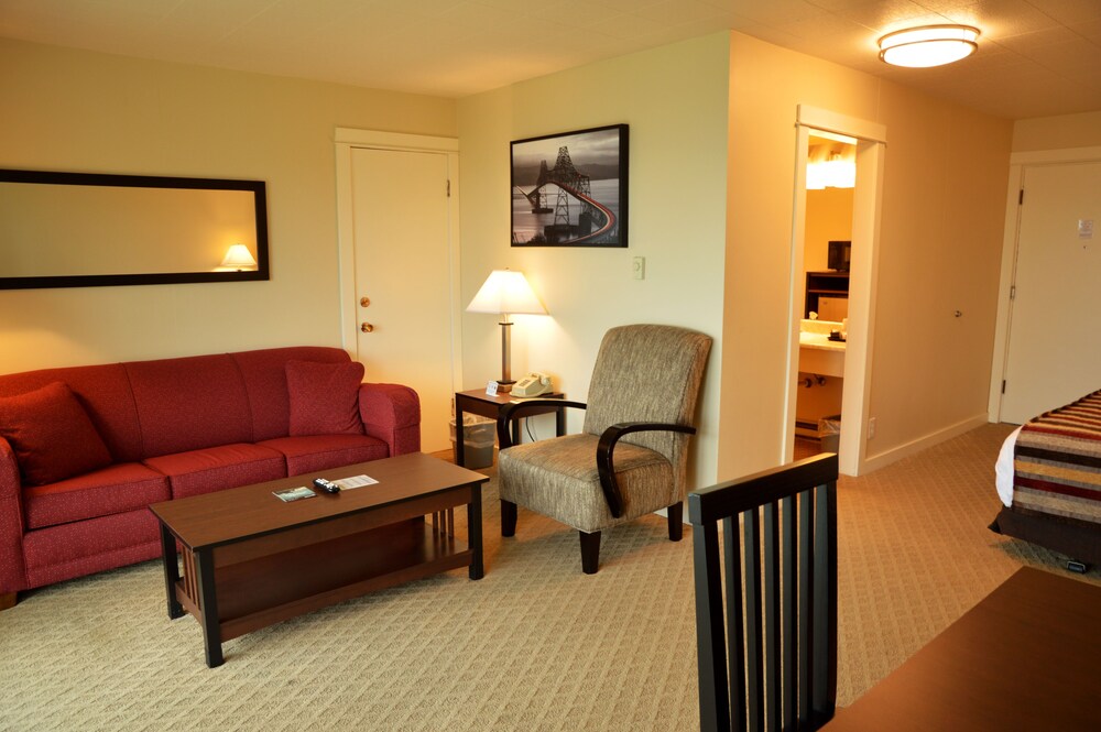 Astoria Crest Motel - photo 47