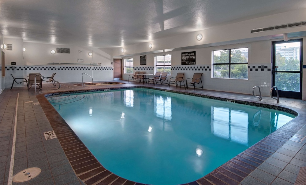 Hampton Inn Provo - photo 13