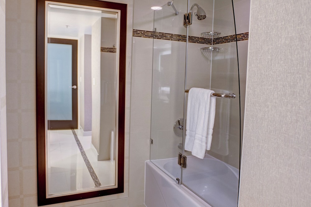 Golden Nugget - photo 25