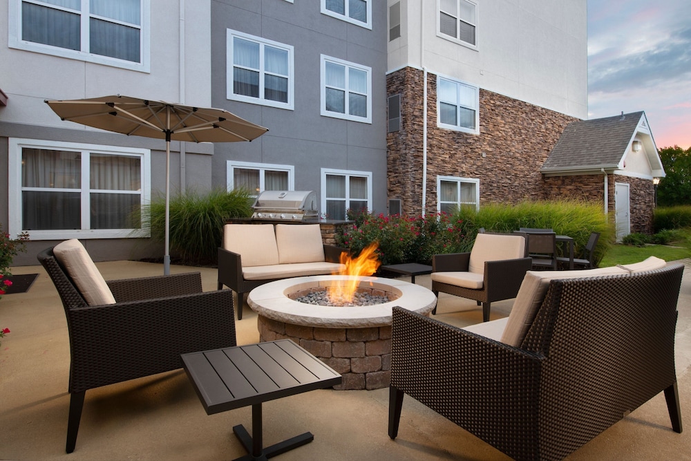 Residence Inn by Marriott Rogers - photo 17