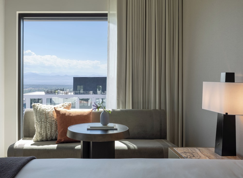 Kimpton Claret Hotel by IHG - photo 15