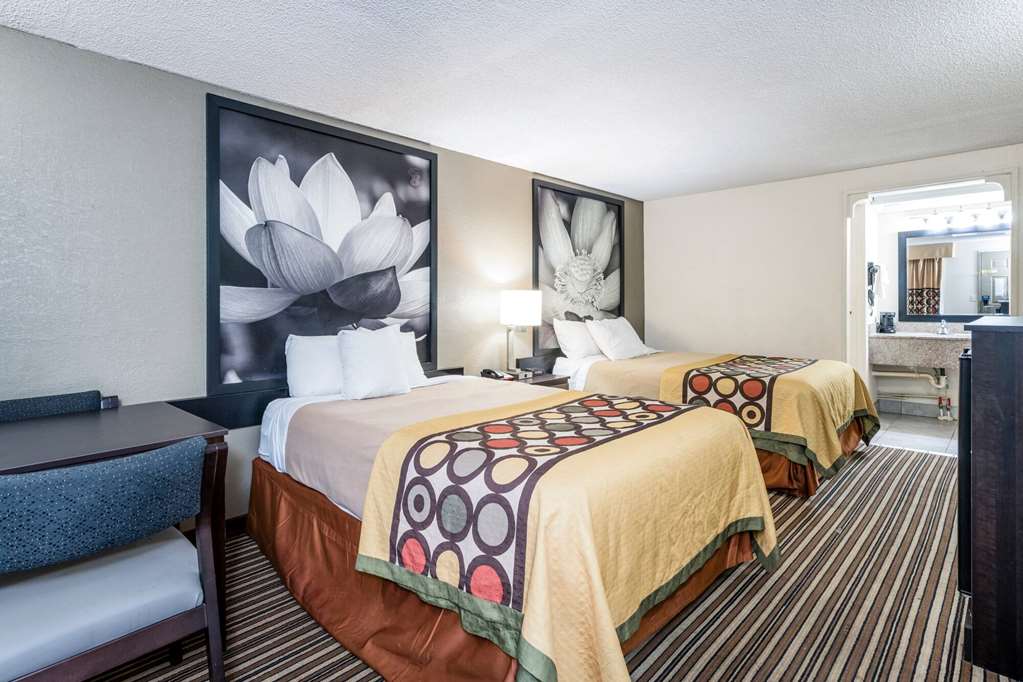 Super 8 by Wyndham Monroe - photo 14