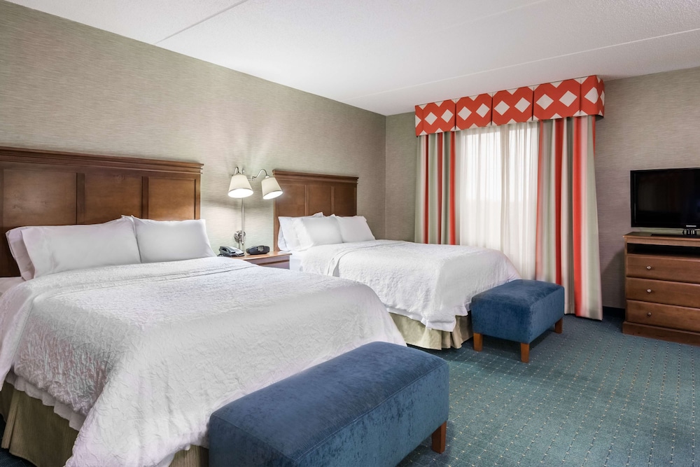 Hampton Inn & Suites Columbus Polaris - photo 10