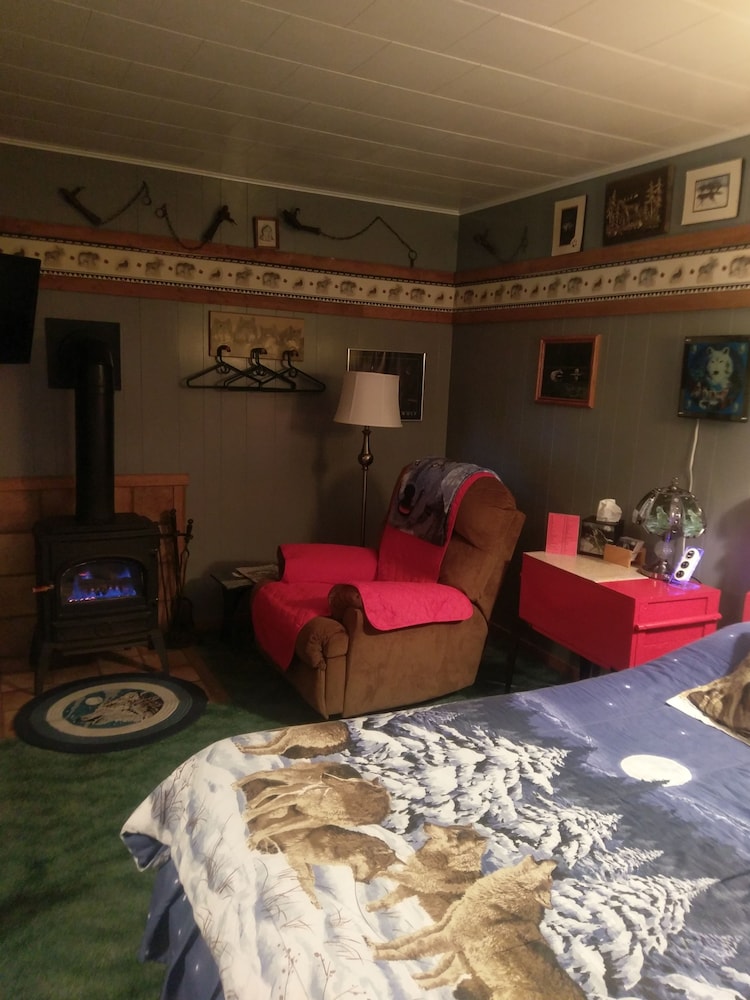 Birchwood Resort & Campground - photo 9