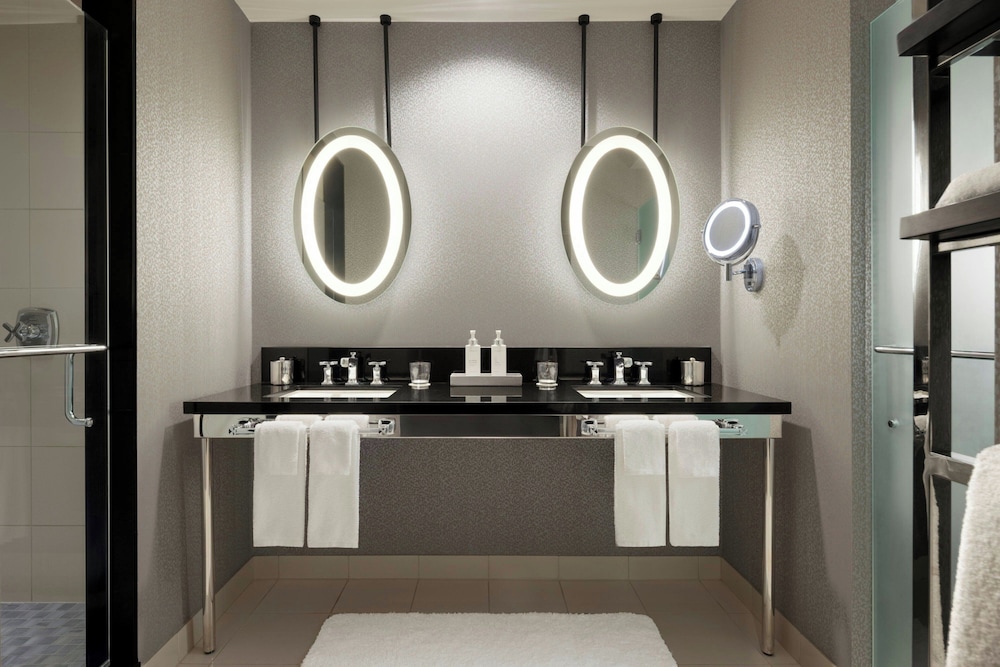 The Cosmopolitan Of Las Vegas - photo 43