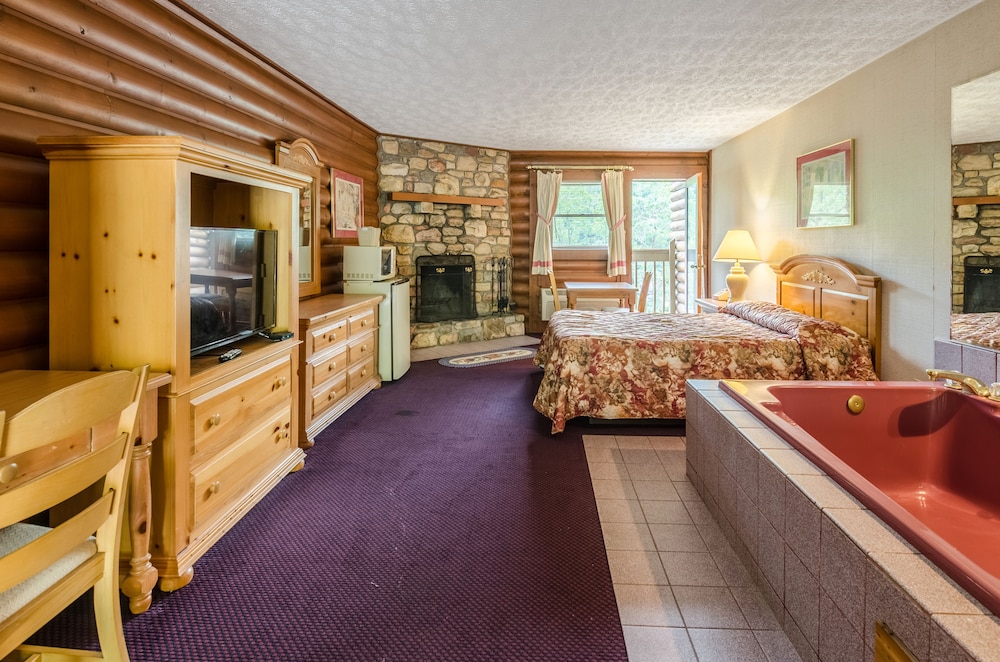 Highland Hills Motel and Cabins A Master Hosts Resort - photo 19