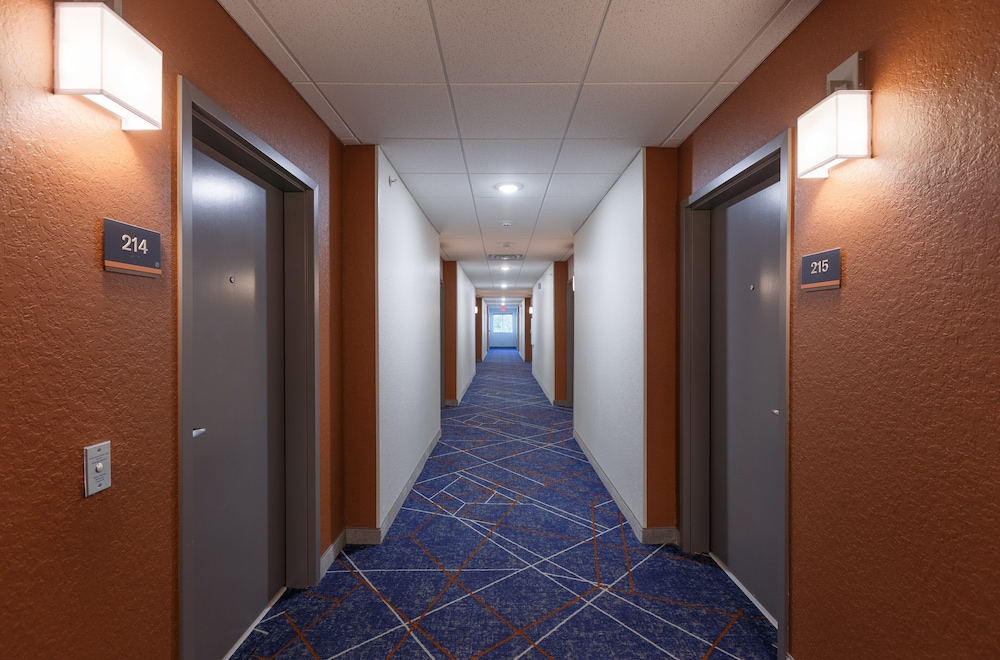 Candlewood Suites San Antonio Schertz by IHG - photo 32
