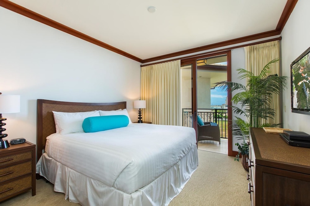 Three bedroom Villas at Ko Olina Beach Villas Resort - photo 6