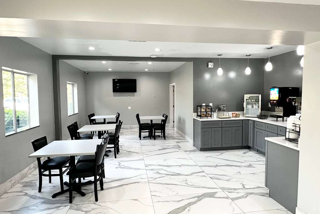 Ramada by Wyndham Lithia Springs Atlanta - photo 4