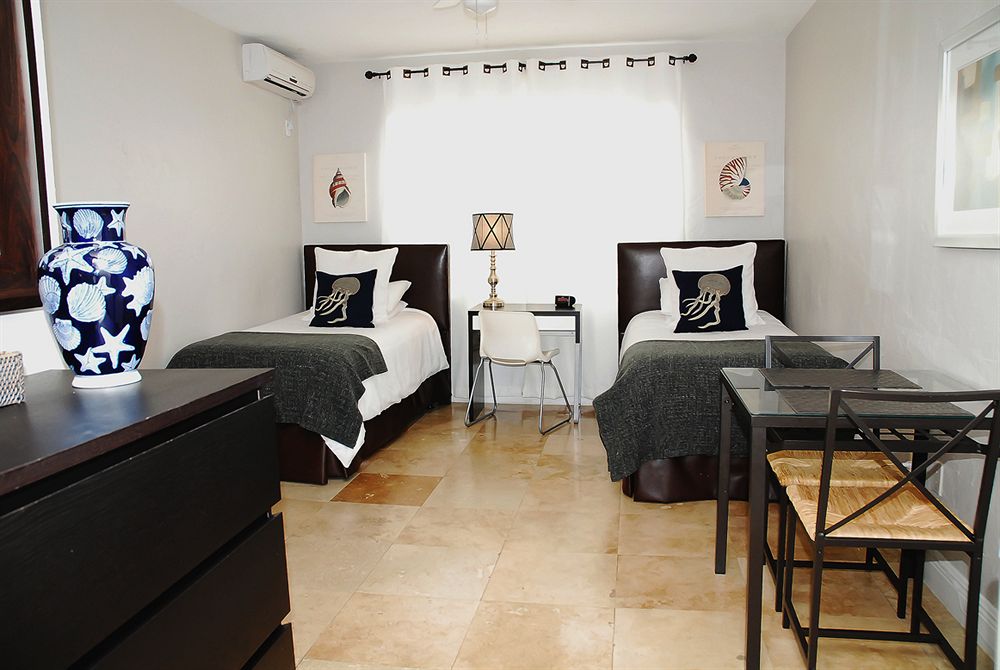 Hotel18 - photo 12