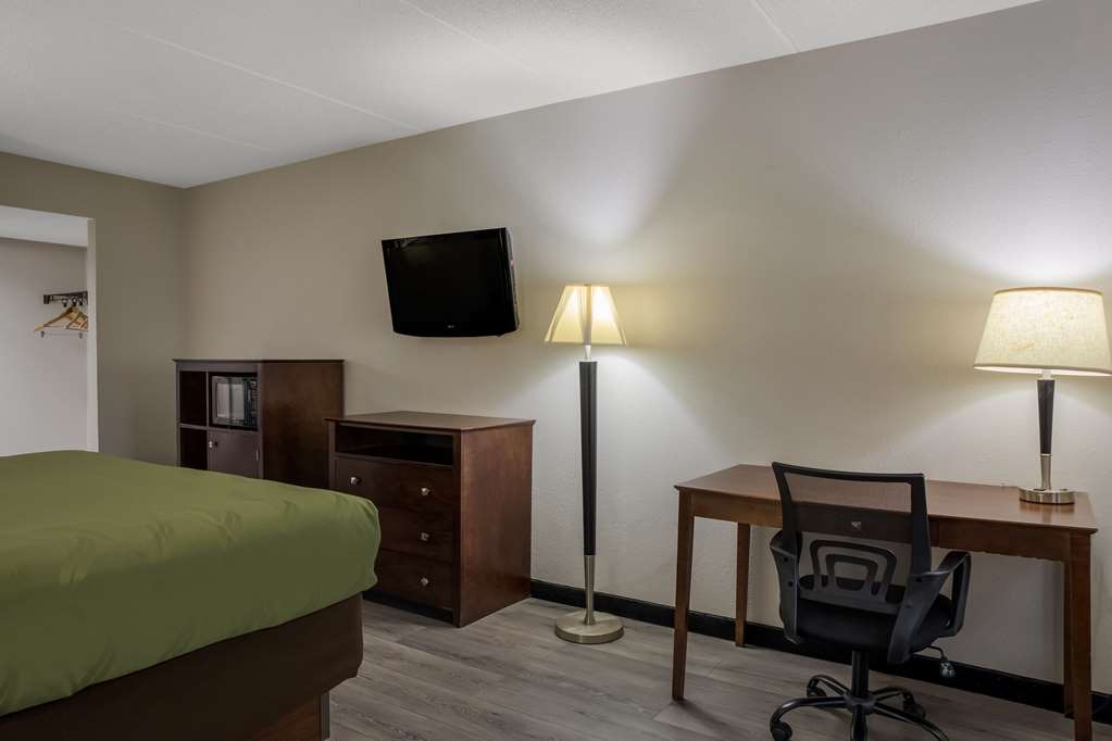 Quality Inn Toledo Westgate - photo 15