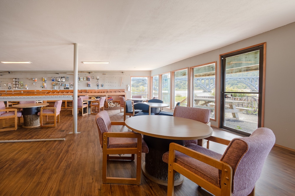 Jot's Resort - photo 15