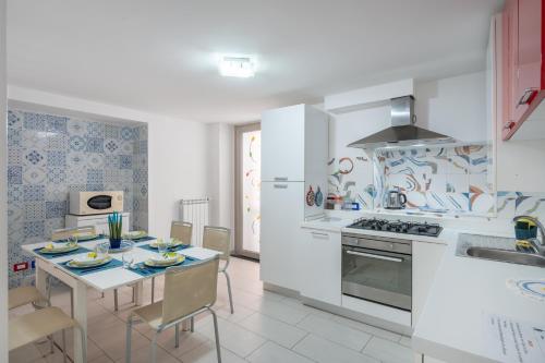 Amalfi Coast Elegant house in Penisola Sorrentina — 4-Star Luxury Hotel in Vico Equense, Italy