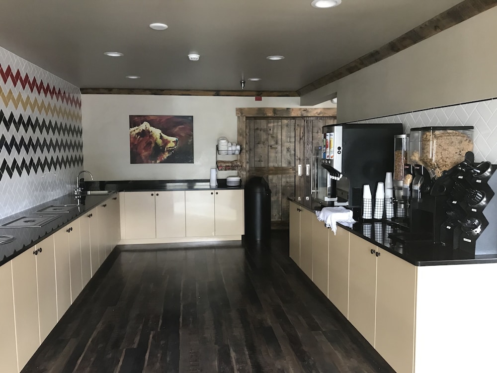 ClubHouse Inn West Yellowstone - photo 29
