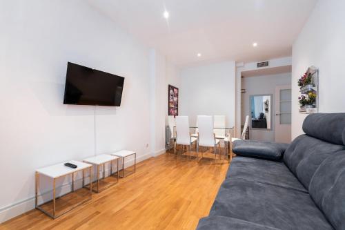 Central And Modern 2 Bedrooms 1 Bathroom Mintystay Sol in Madrid, Spain