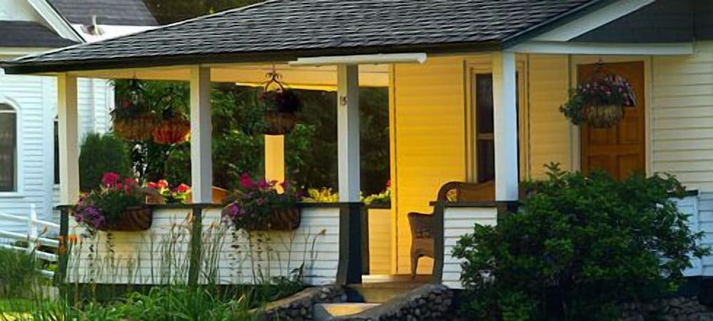 Woodstock Inn Station & Brewery - photo 26