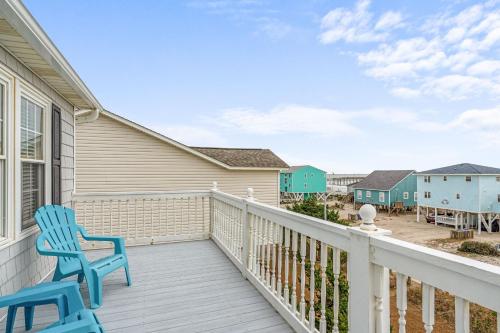 5 Buoys by Oak Island Accommodations - photo 27