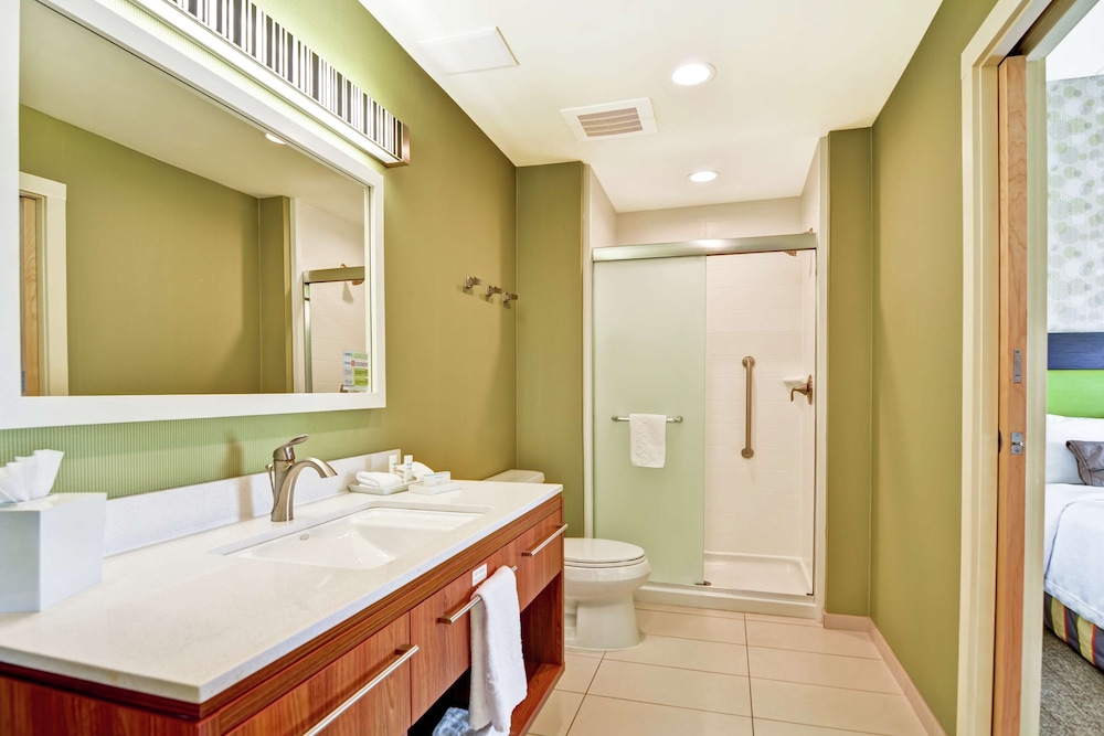 Home2 Suites by Hilton Charlotte Airport - photo 23