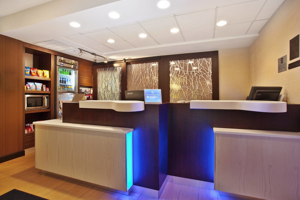 Fairfield Inn & Suites by Marriott Chicago Southeast Hammond - photo 16