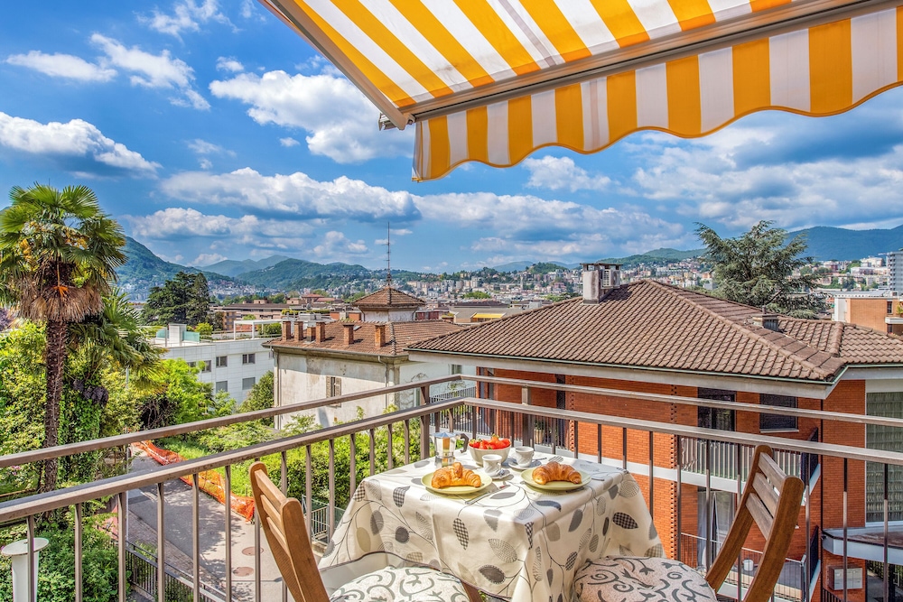 Casa Nova Bella With Free Parking — 4-Star Luxury Hotel in Lugano, Switzerland