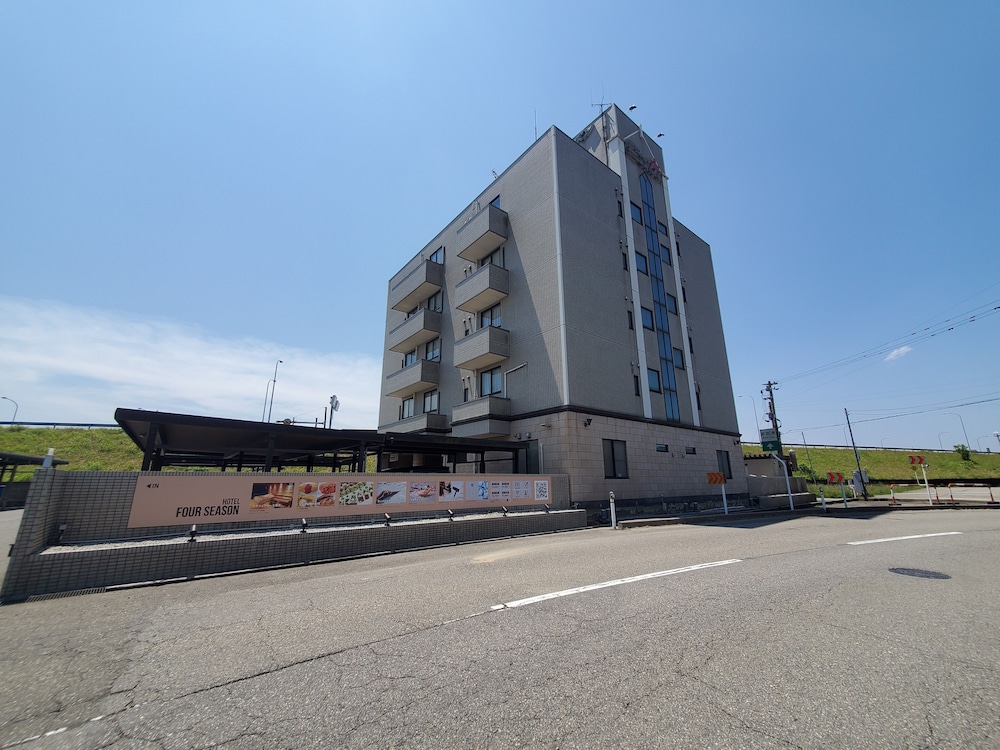 Hotel Fourseason Adults Only — Takaoka