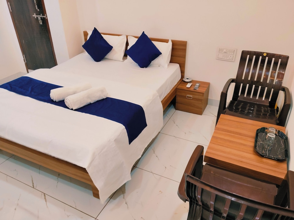 Hotel Bhavya Palace - last minute hotel in Udaipur