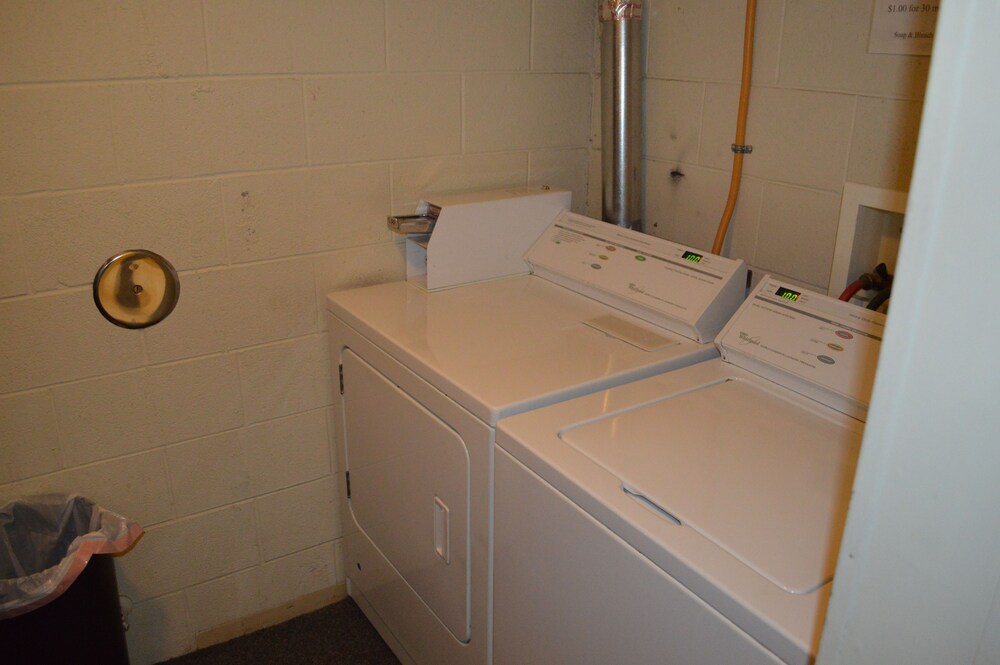 Cheap Sleep Motel - photo 11