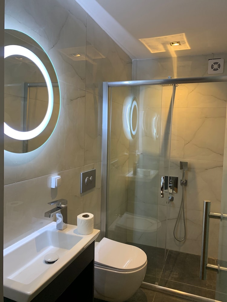 Ferah Hotel — hotel in Inegol