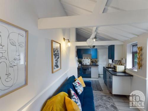 The Lodge at Pickford House NEC and B'Ham Airport Coventry — 4-Star Luxury Hotel in Coventry, United Kingdom