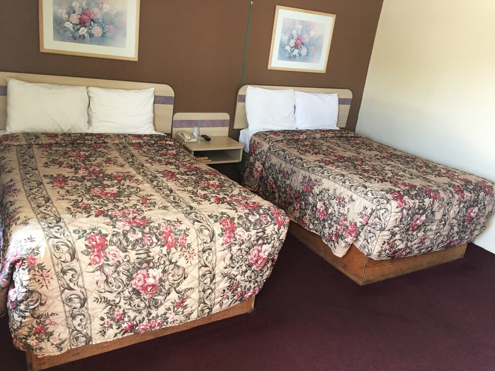 Economy Inn Lawton - photo 10