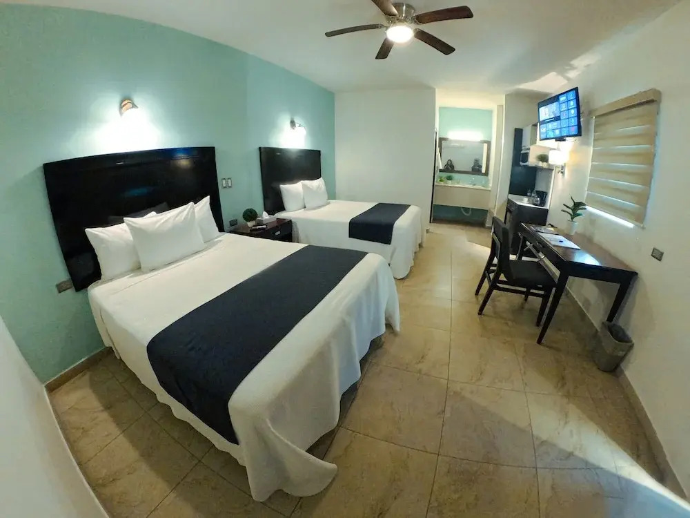 Cuatro Misiones Hotel — Ciudad Constitucion — photo 3