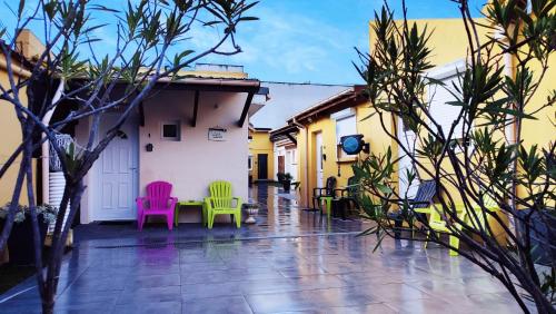 La Sérénade Numéro 5 in Montreuil, France