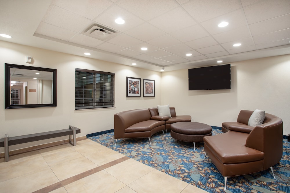 Candlewood Suites Cheyenne by IHG - photo 26