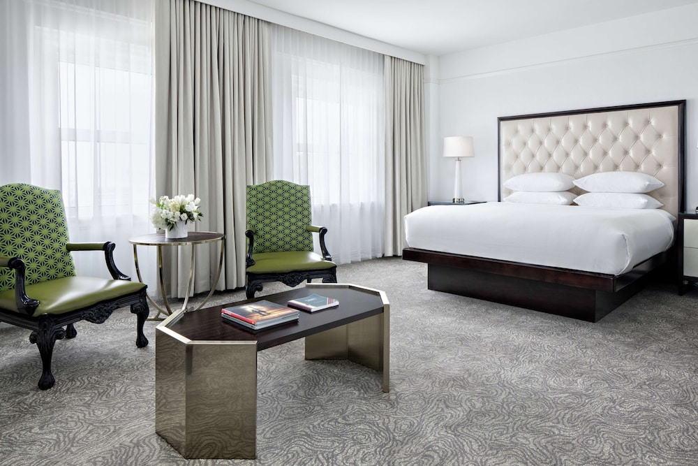 Amway Grand Plaza Curio Collection by Hilton - photo 17
