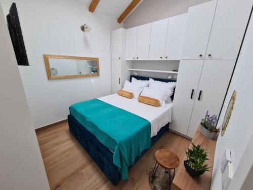 Apartman Bracera — 4-Star Luxury Hotel in Primosten, Croatia
