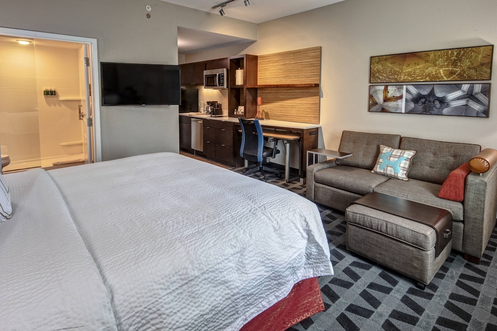 TownePlace Suites by Marriott Hot Springs - photo 6