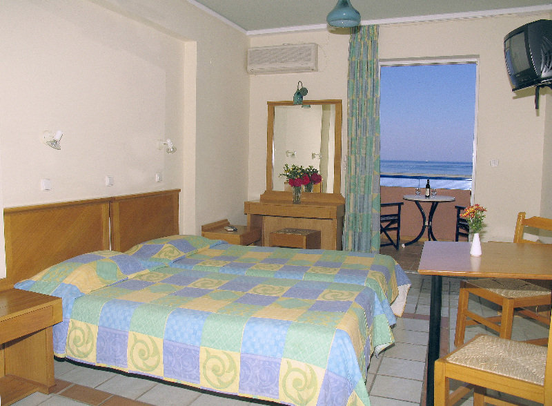 Lefkoniko Sands And Corner — Rethymno — photo 5