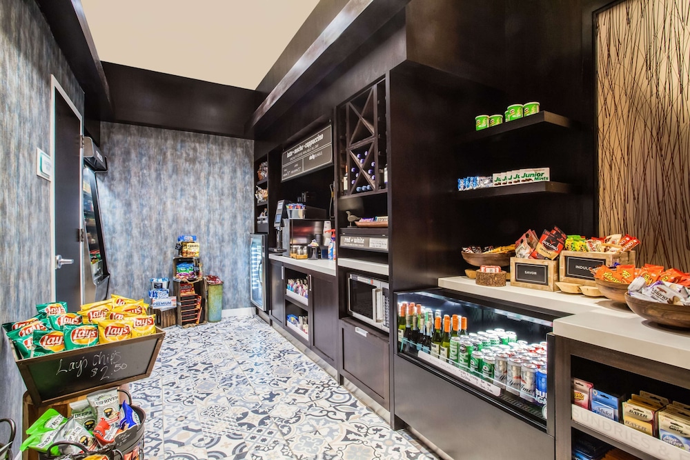 Hilton Garden Inn New York West 35th Street - photo 43