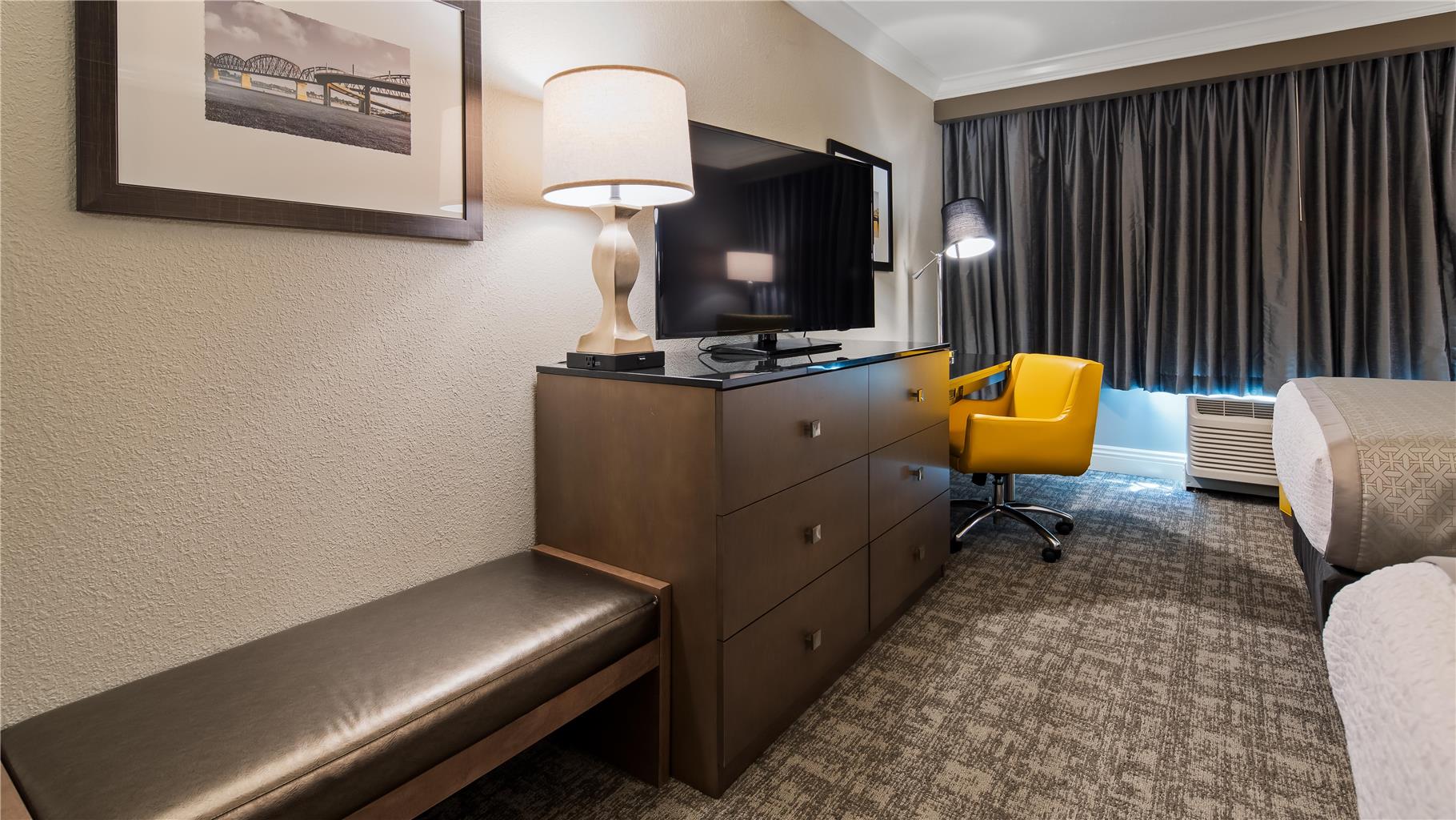 Cottonwood Airport & Expo Hotel Louisville - photo 8