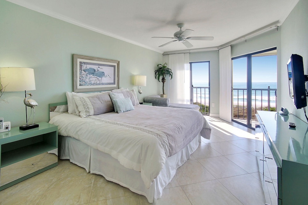 Land's End 11 406 Beach Front Premier - photo 5