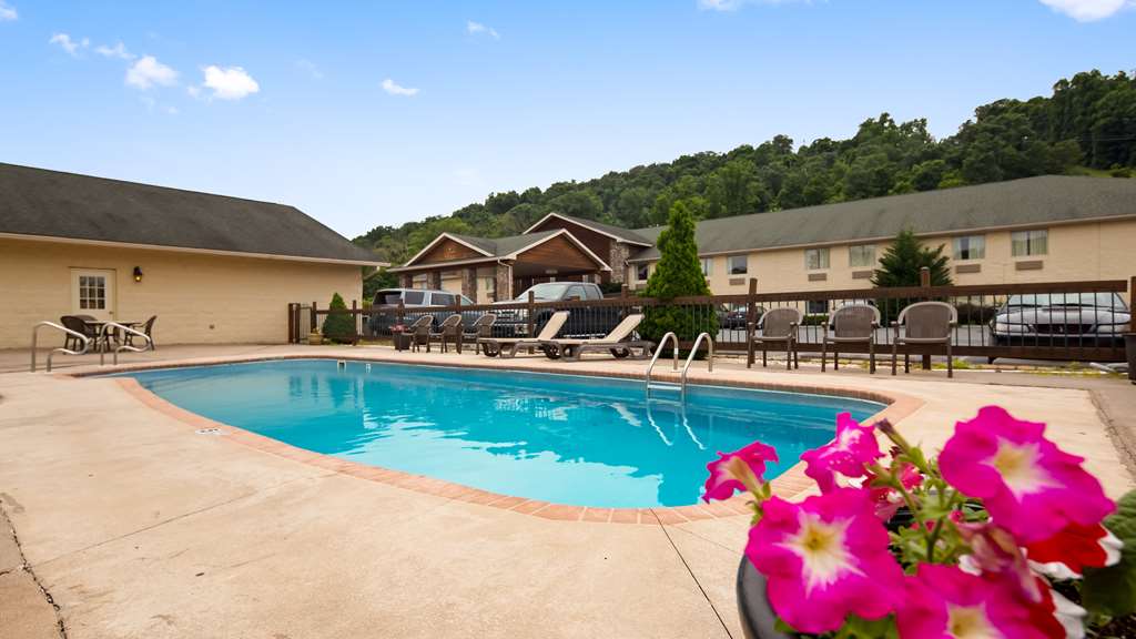SureStay Plus Hotel by Best Western Berkeley Springs - photo 9