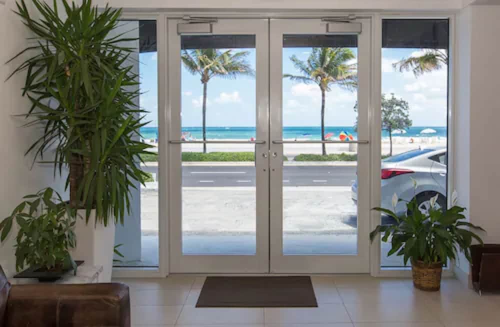 Premiere Hotel - photo 3